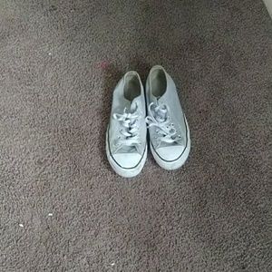 Shoe